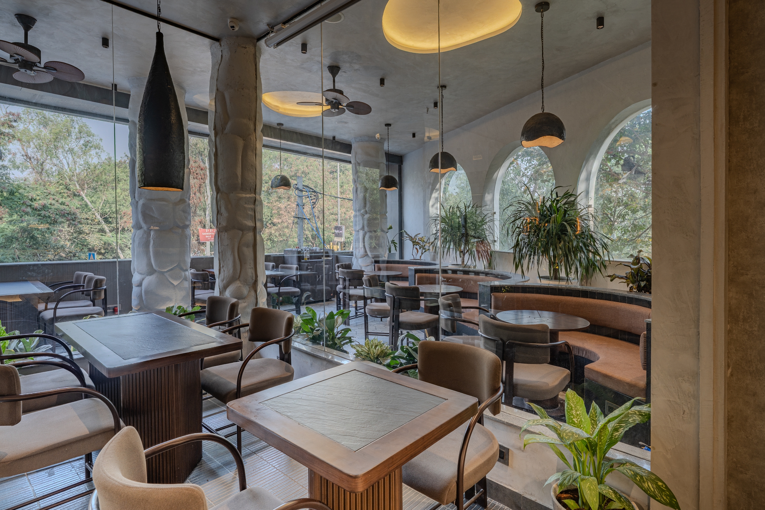 Tan Coffee – Pitampura