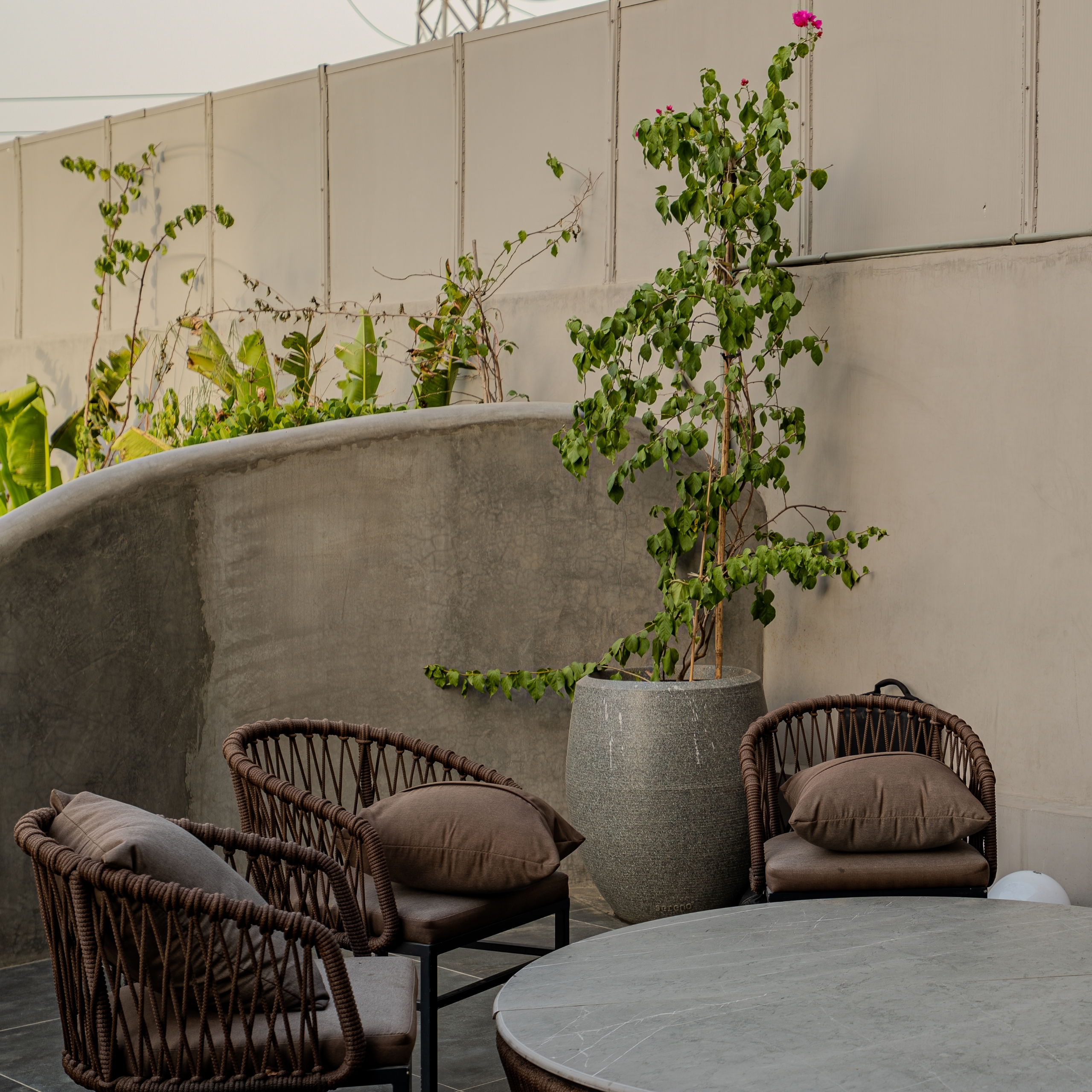 Cafe Delhi Heights – Gurgaon