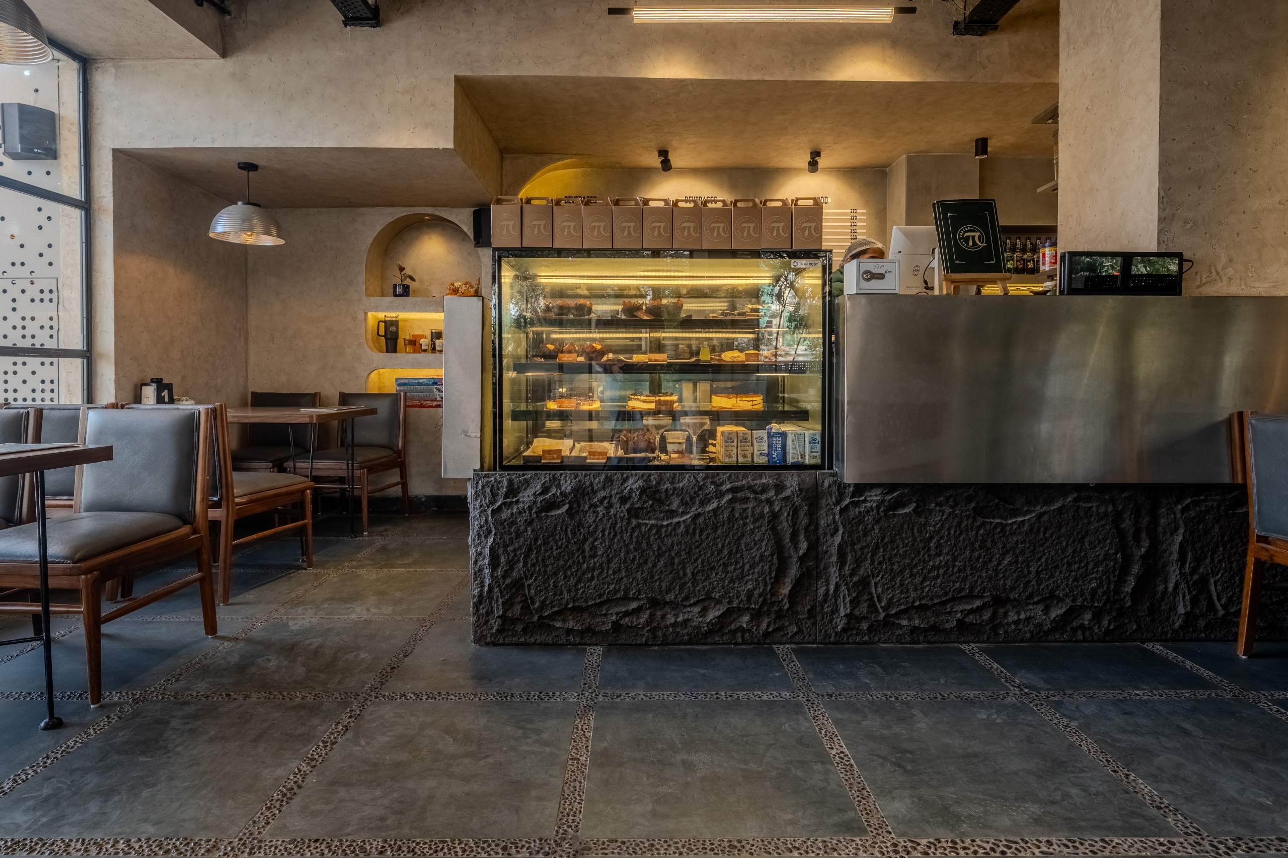 Tan Coffee – Rajouri Garden