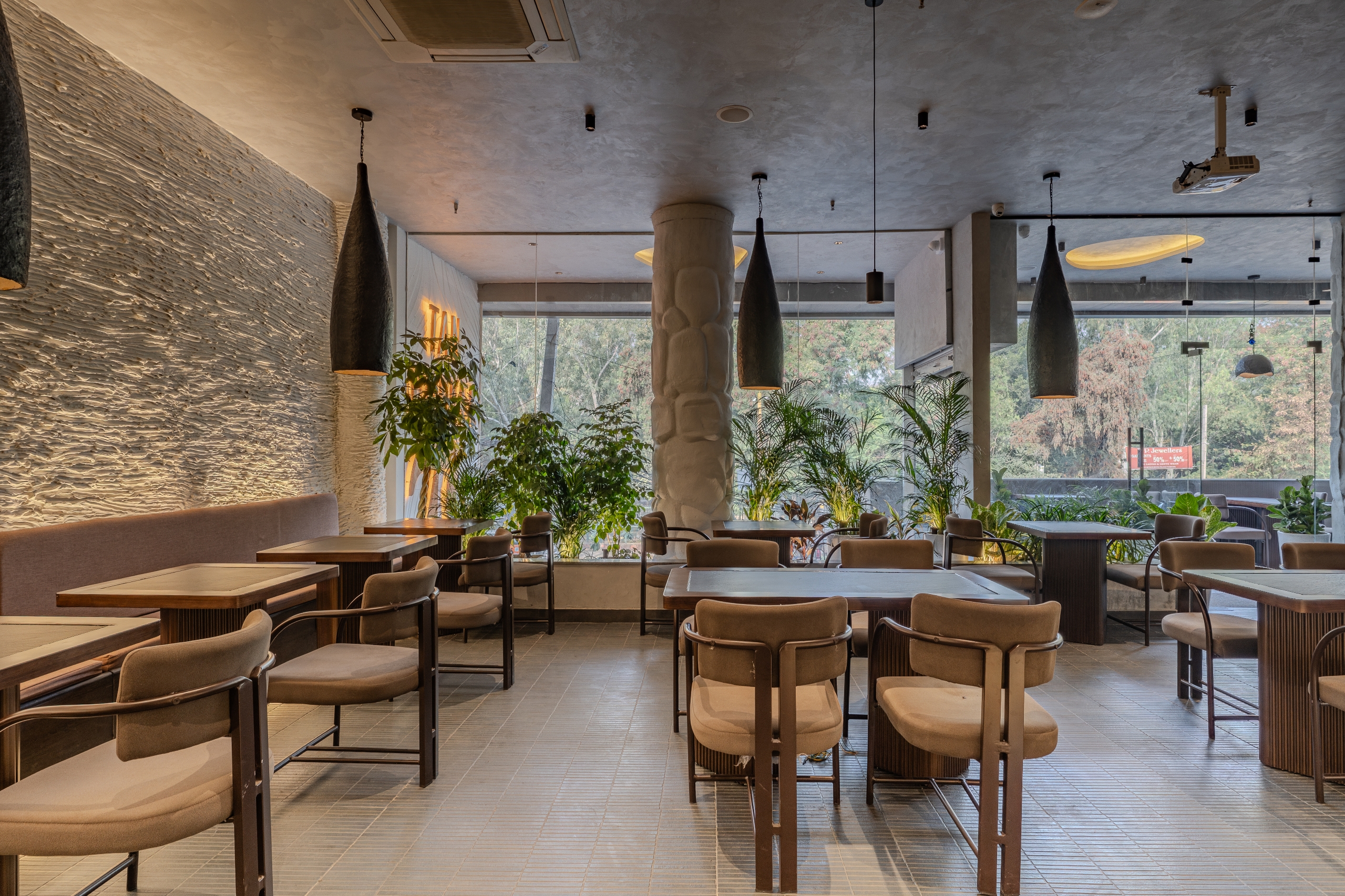 Tan Coffee – Pitampura