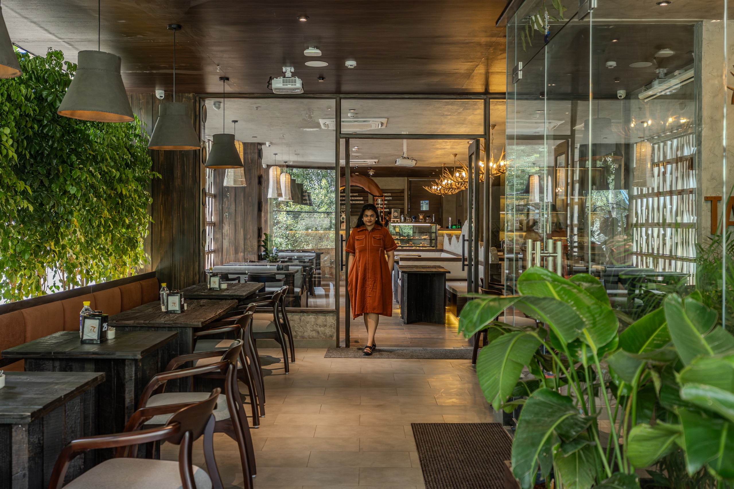 Tan Coffee – Moti Nagar