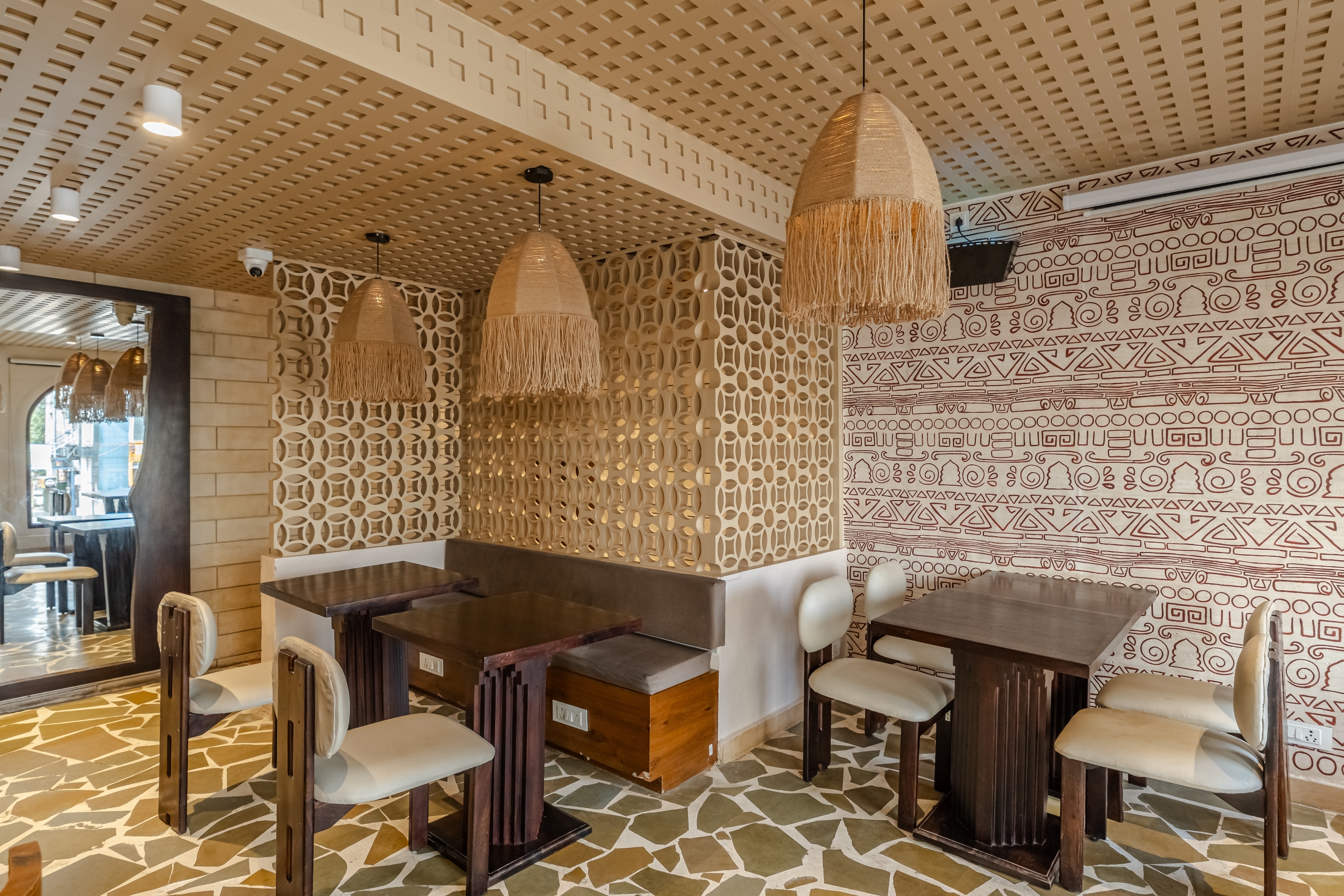 Tan Coffee – Vaishali Nagar
