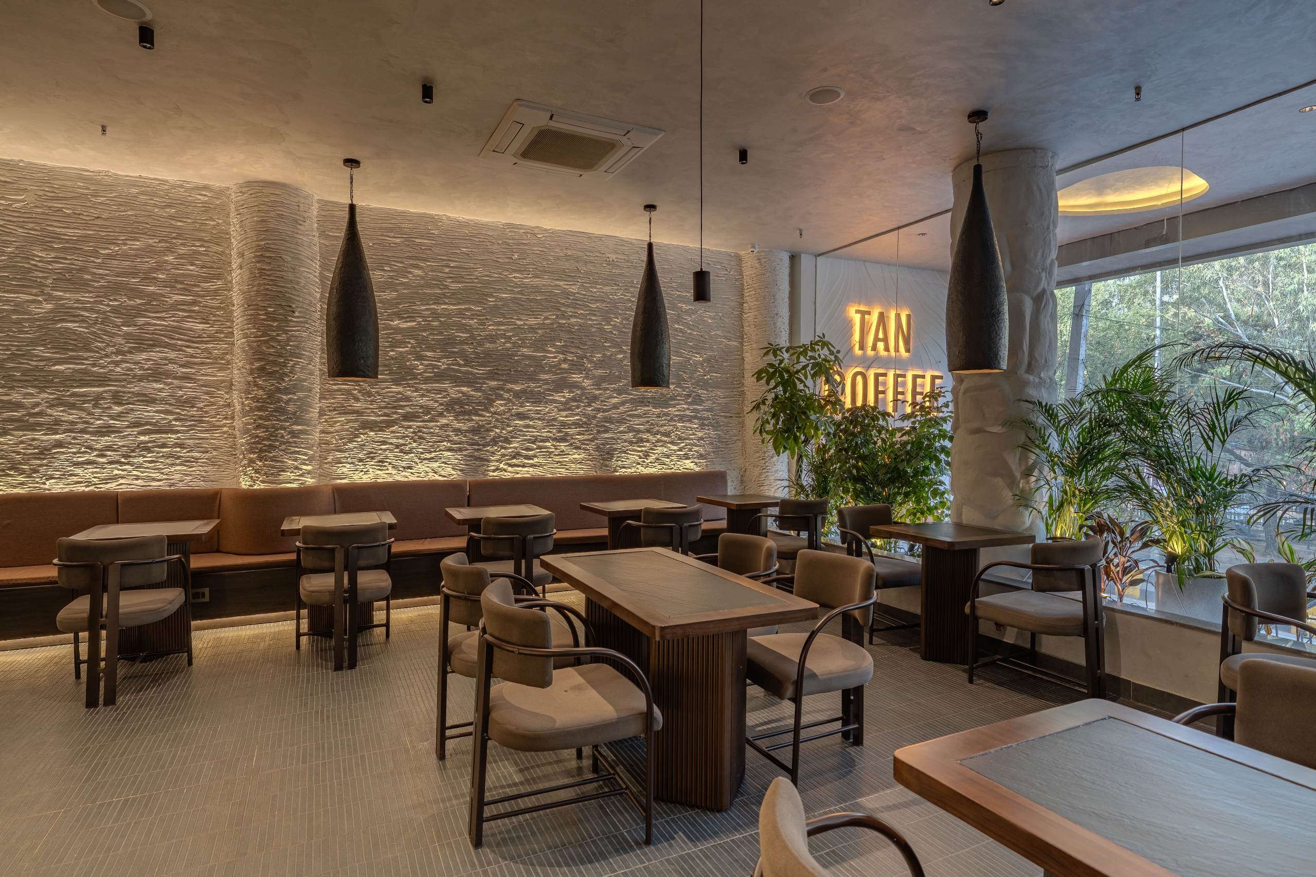 Tan Coffee – Pitampura