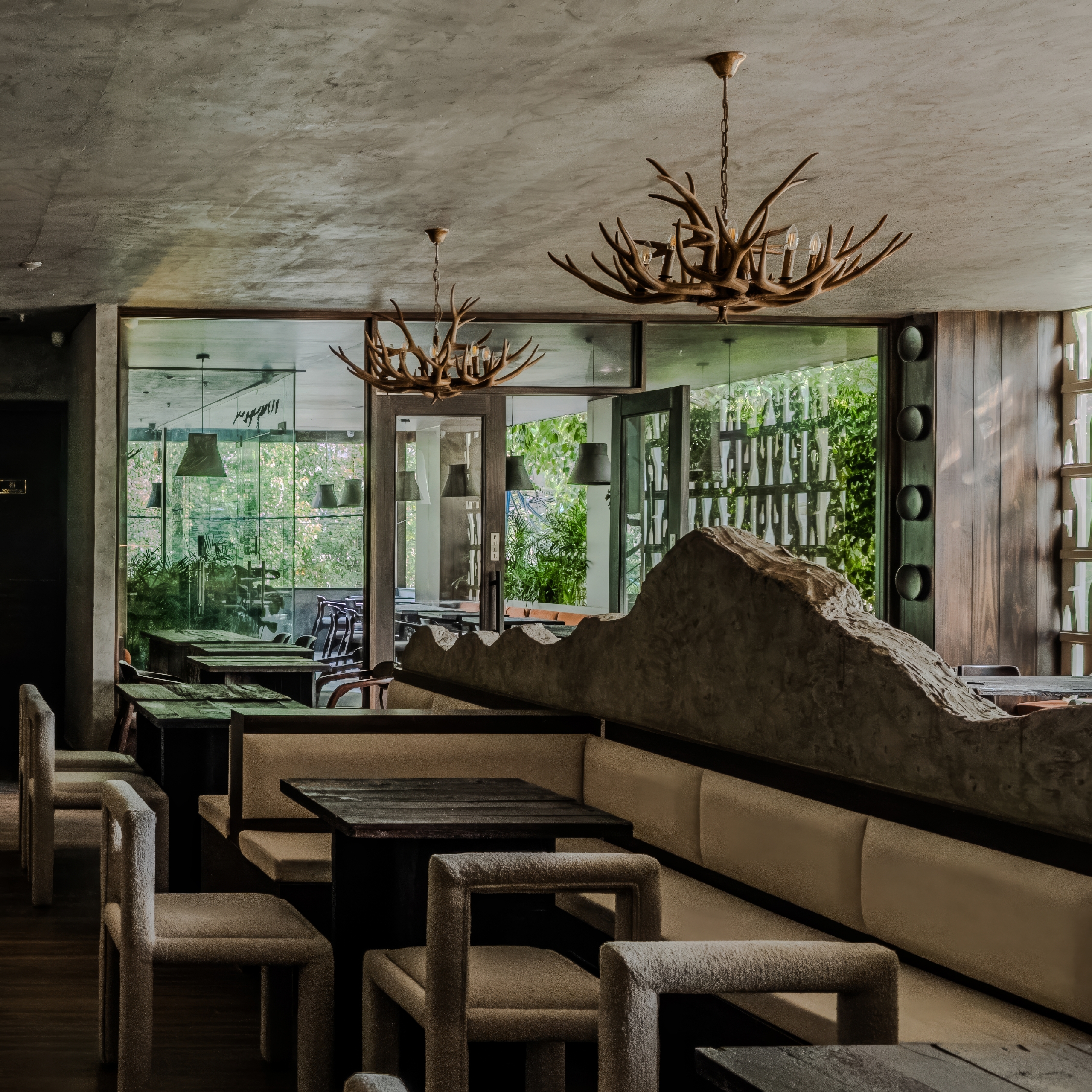Tan Coffee – Moti Nagar