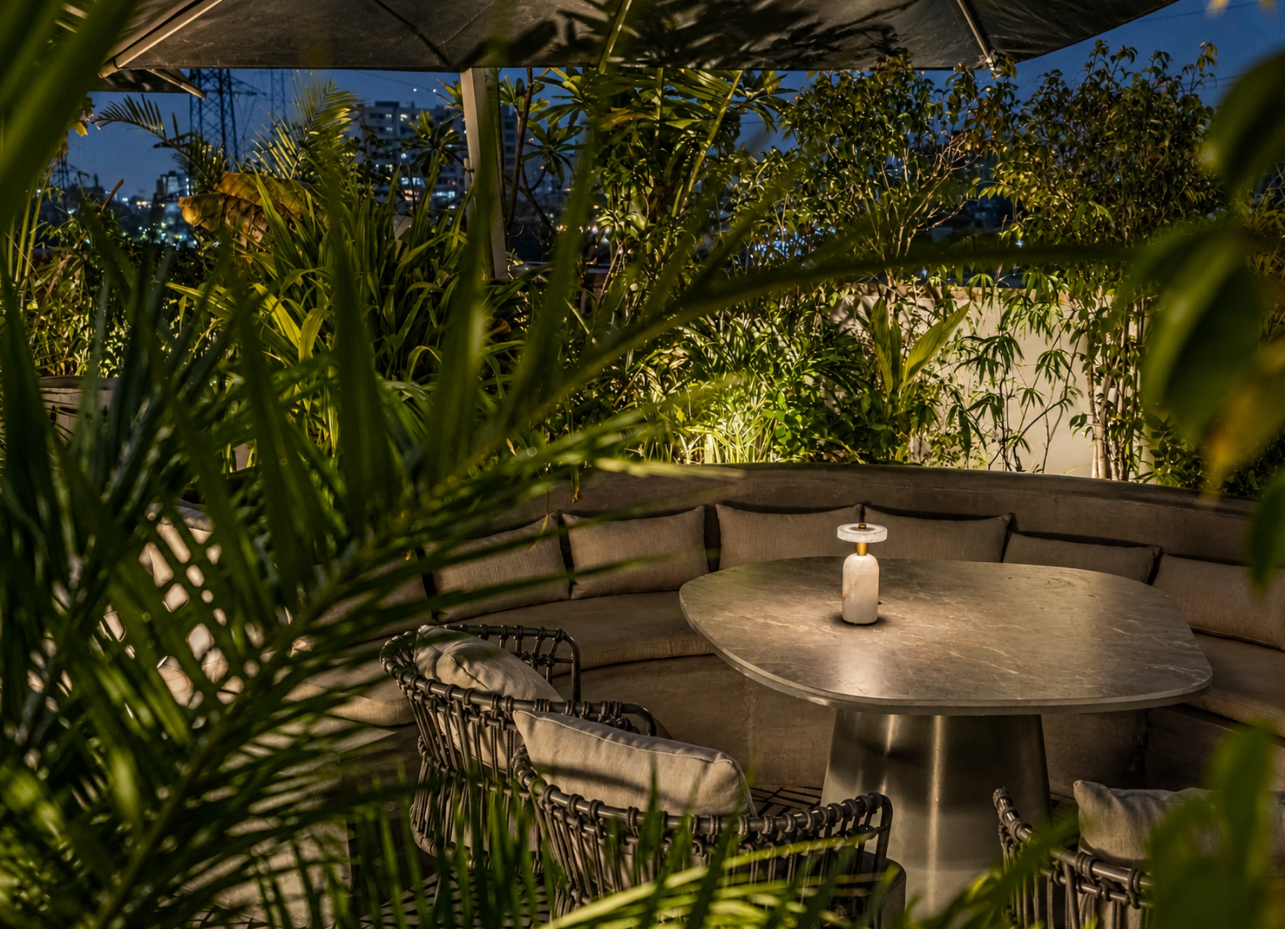 Cafe Delhi Heights – Gurgaon
