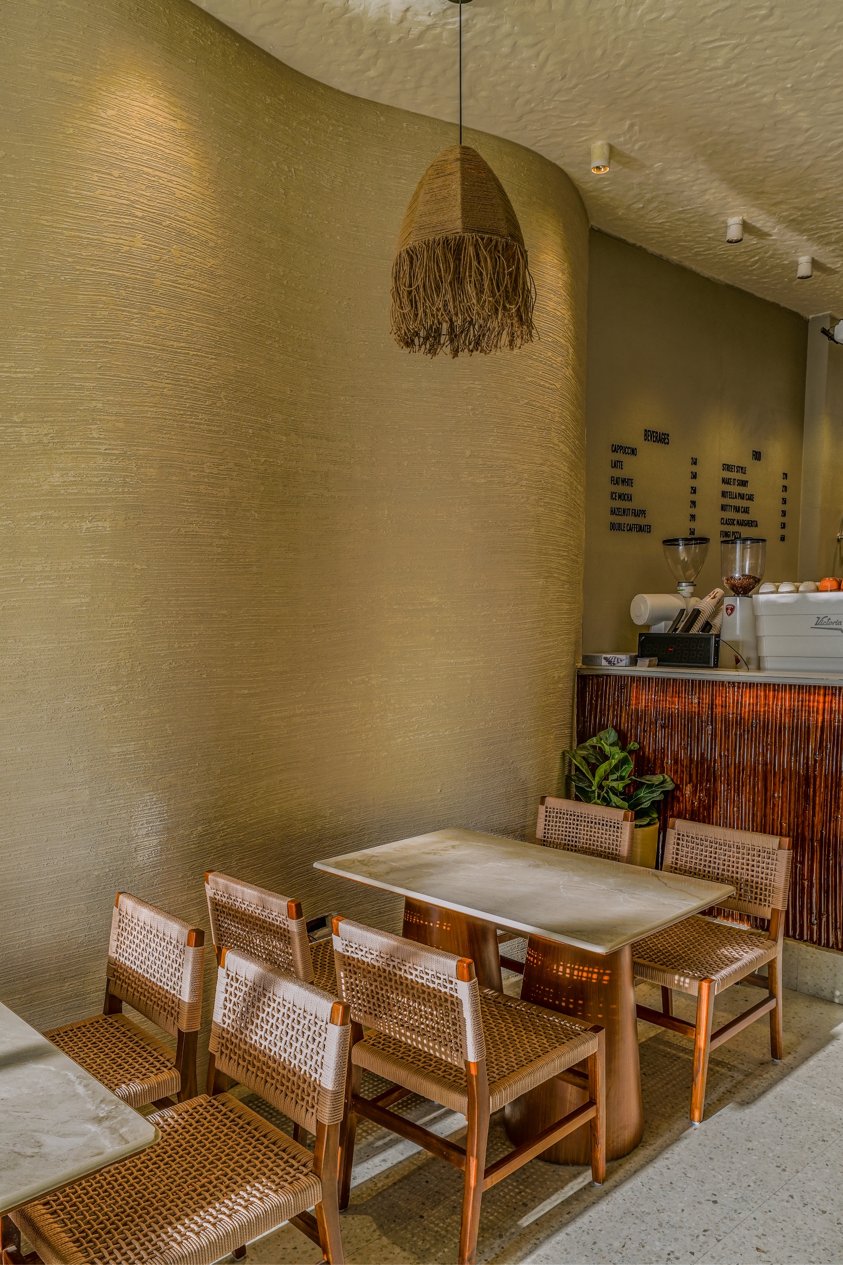 Tan Coffee – Amolik Plaza