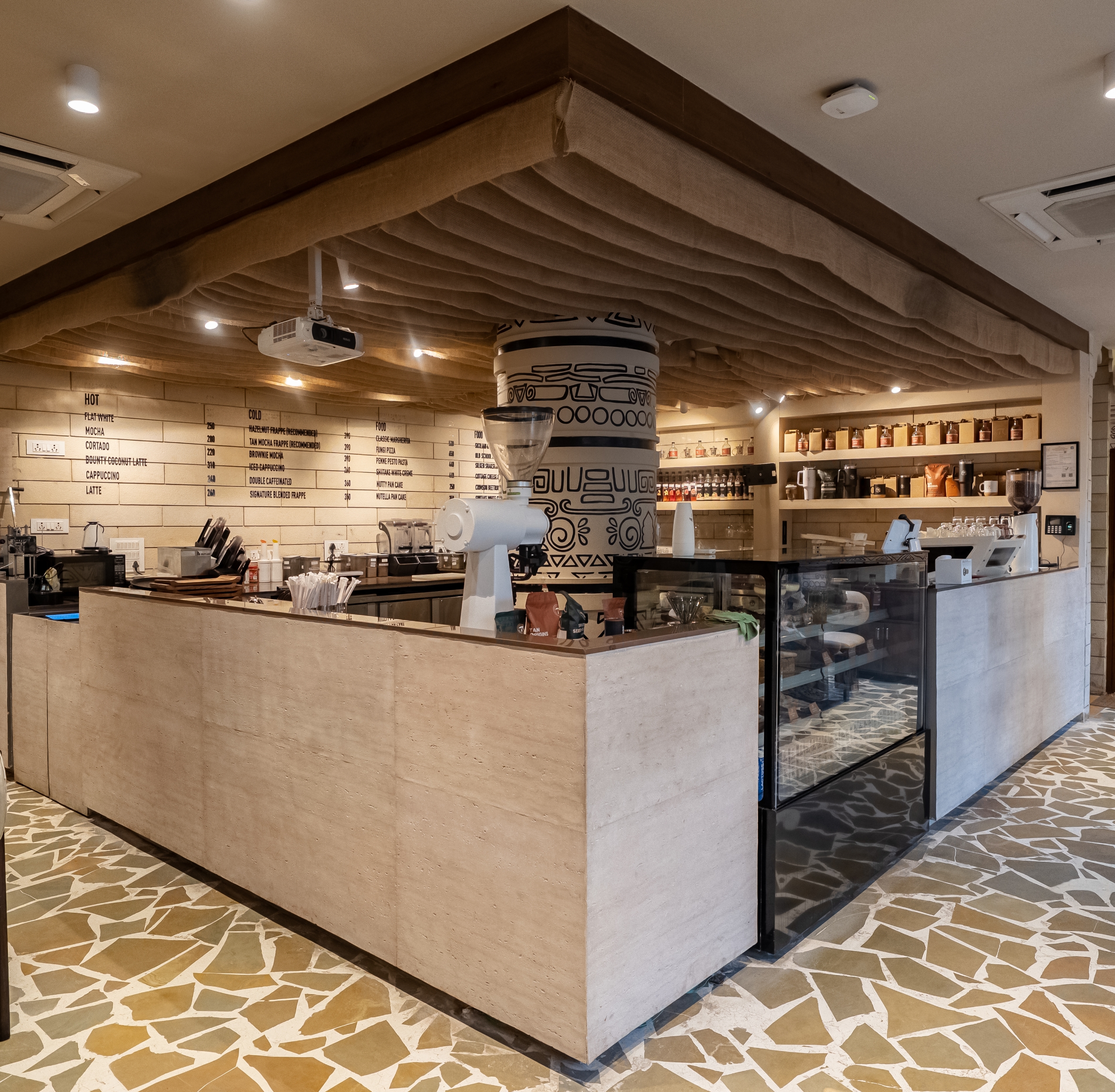 Tan Coffee – Vaishali Nagar