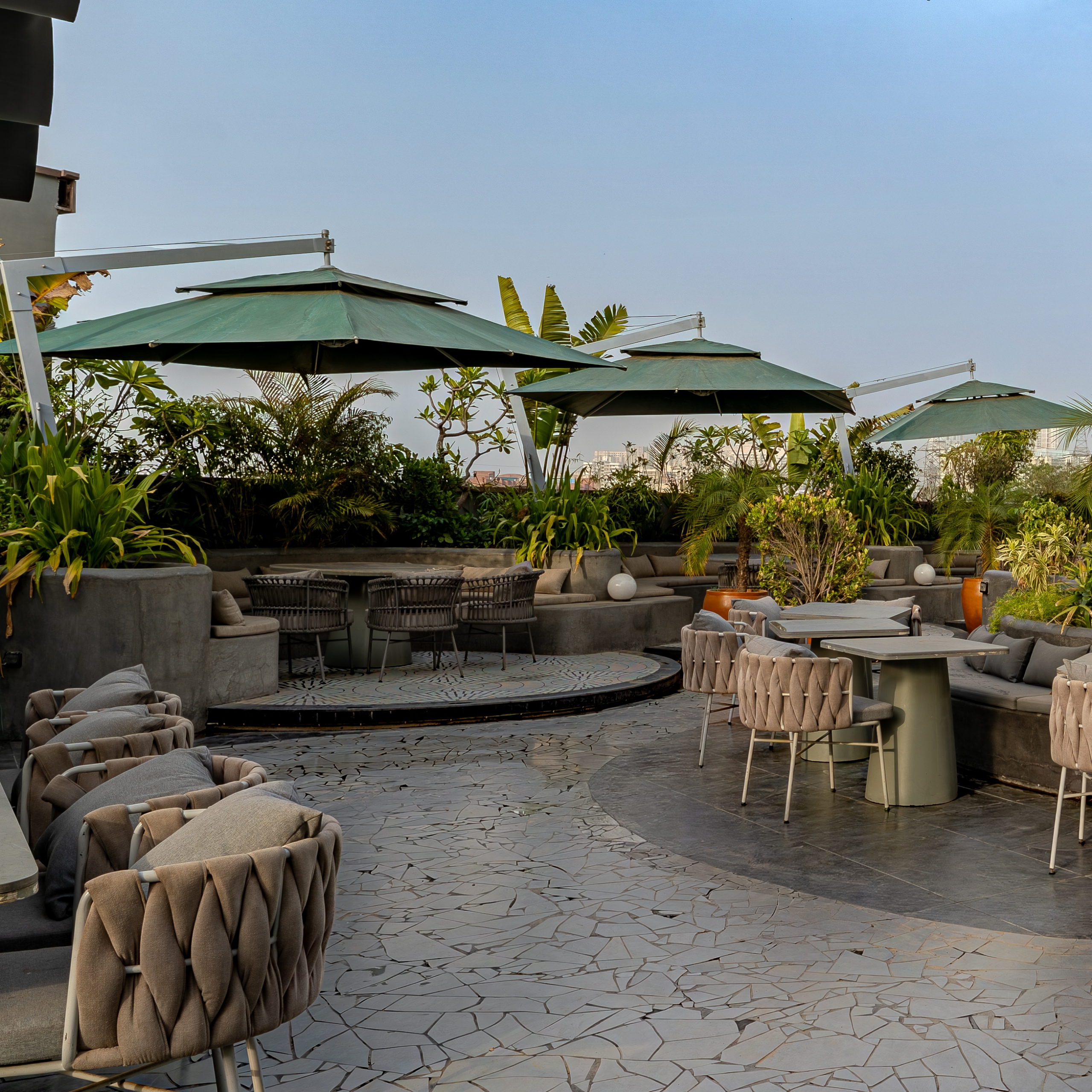 Cafe Delhi Heights – Gurgaon