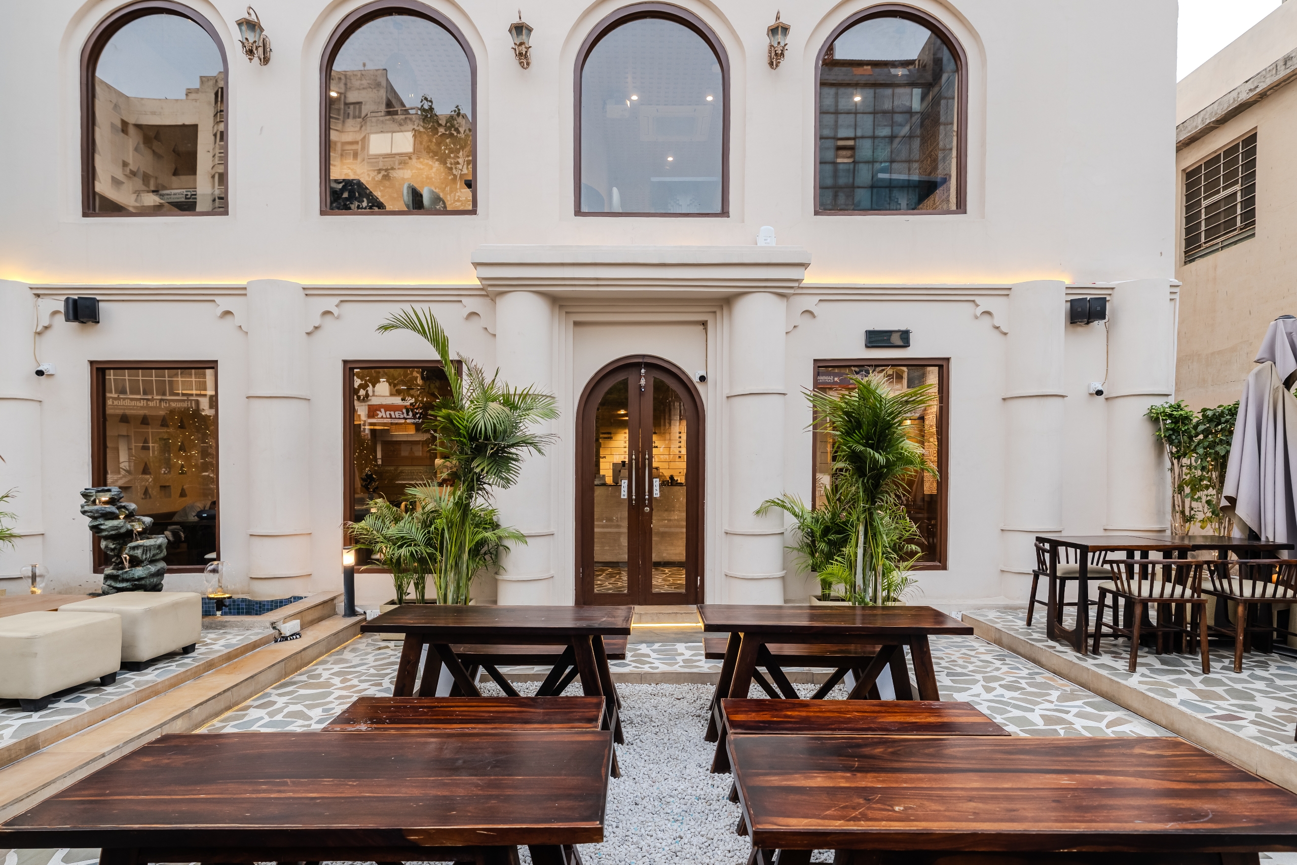 Tan Coffee – Vaishali Nagar