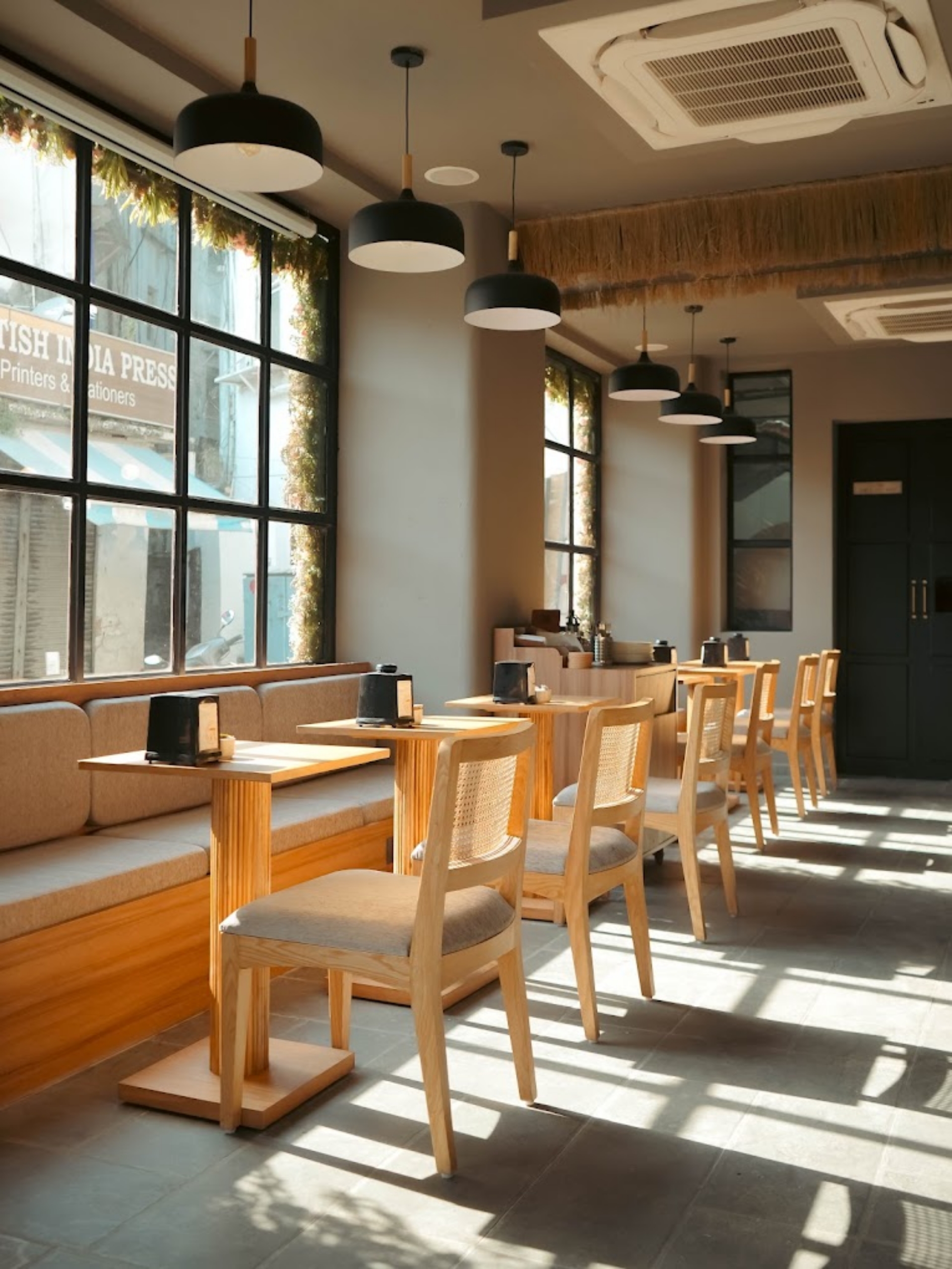 Tan Coffee – Connaught Place