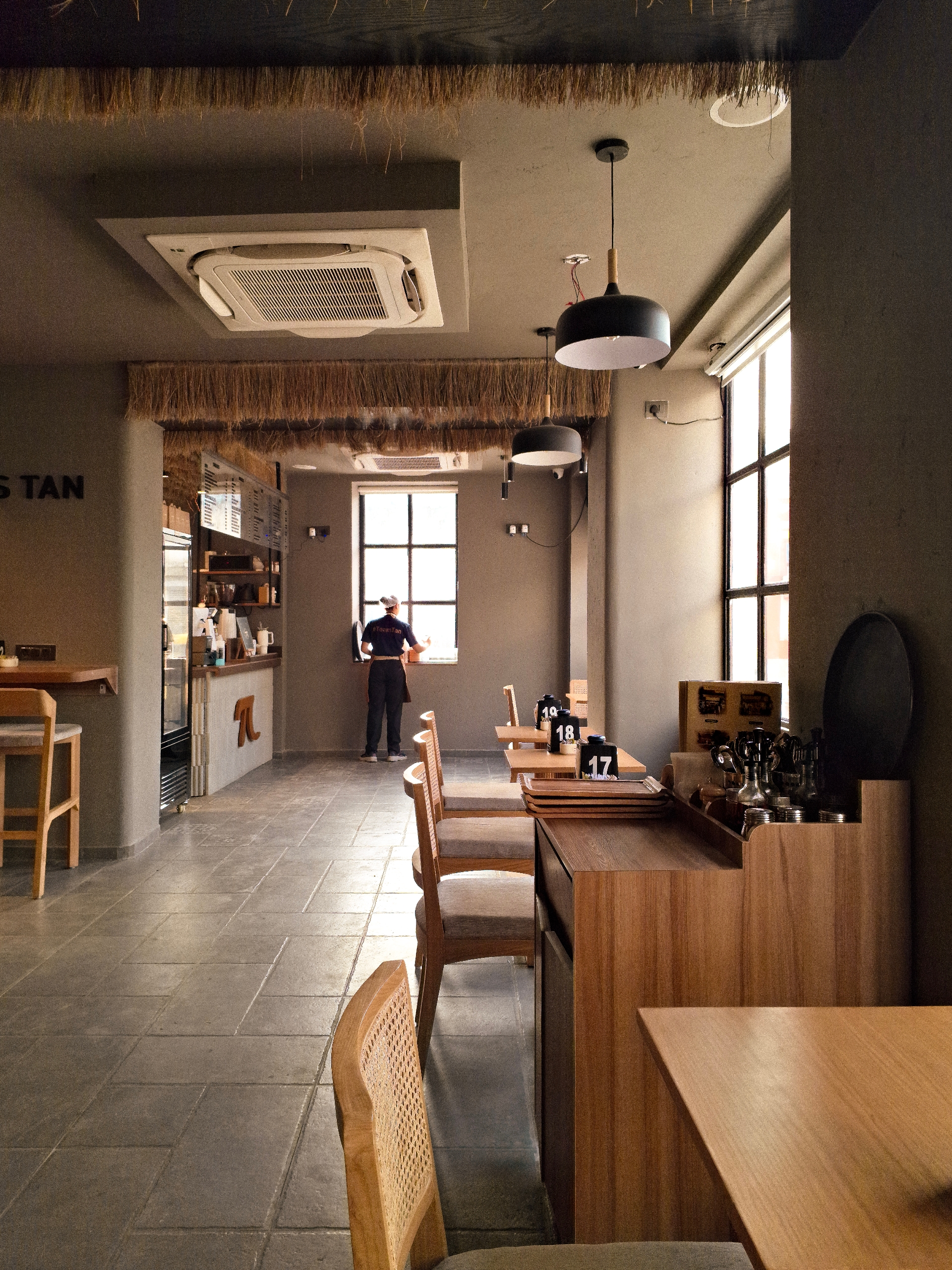 Tan Coffee – Connaught Place