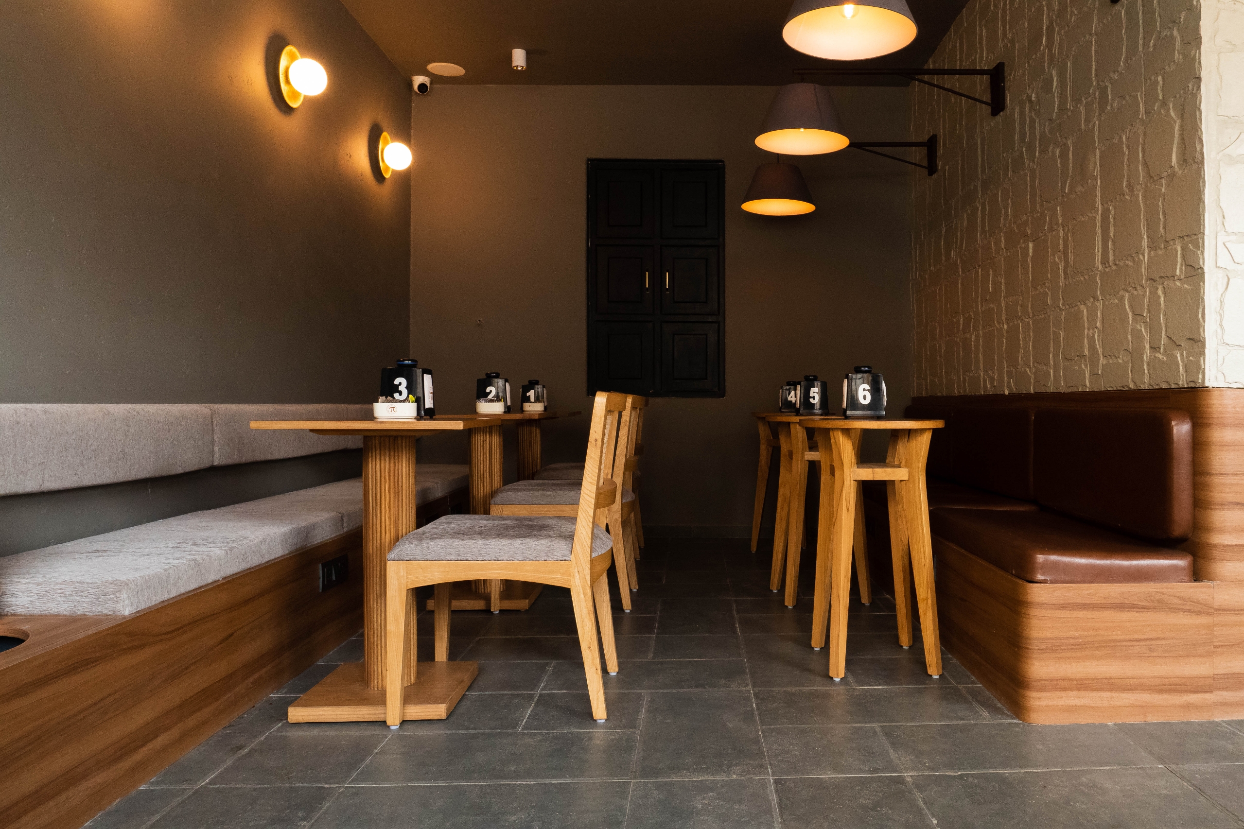 Tan Coffee – Connaught Place