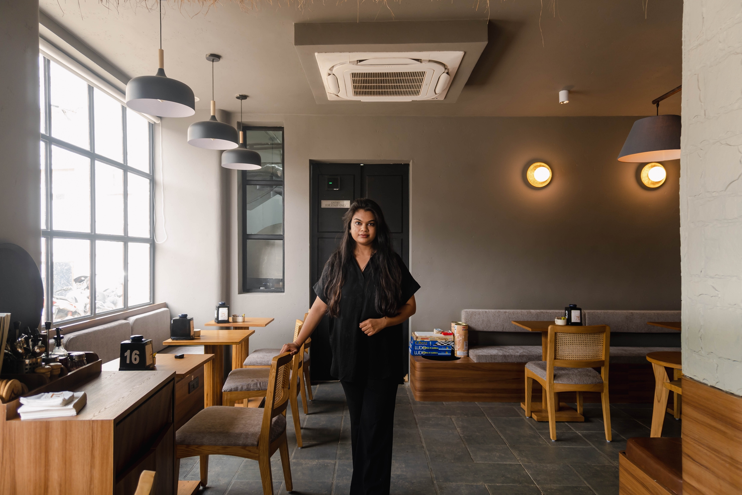 Tan Coffee – Connaught Place