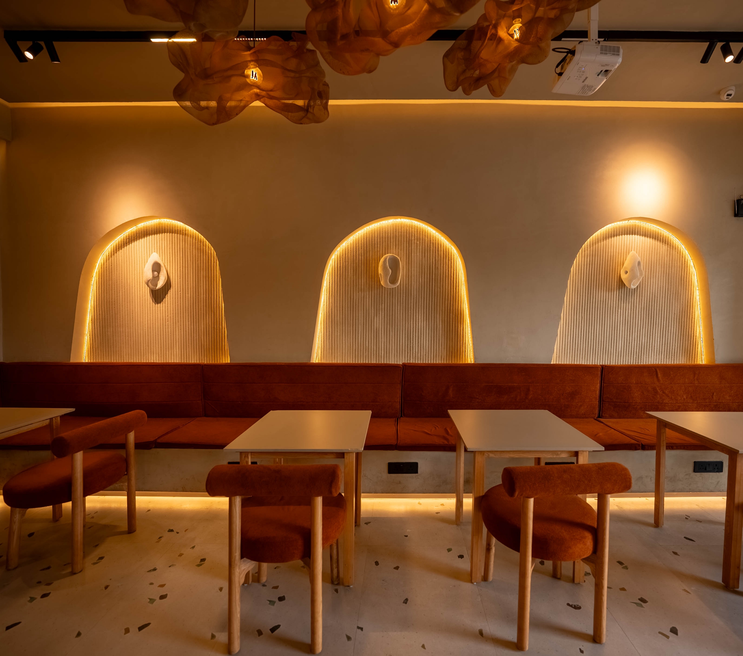 Tan Coffee – Preet Vihar