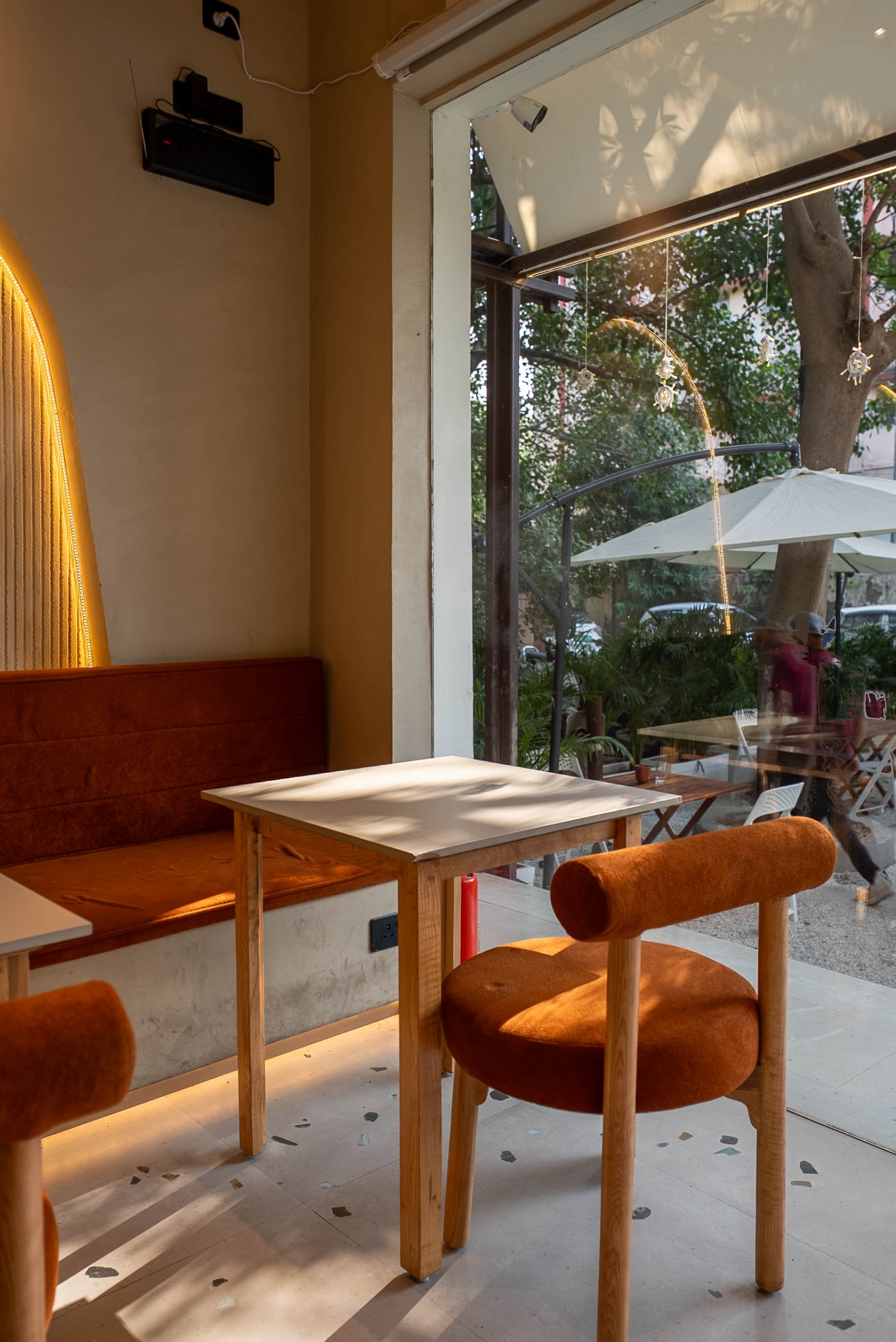 Tan Coffee – Preet Vihar